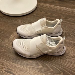 Cycle shoes (clip in)